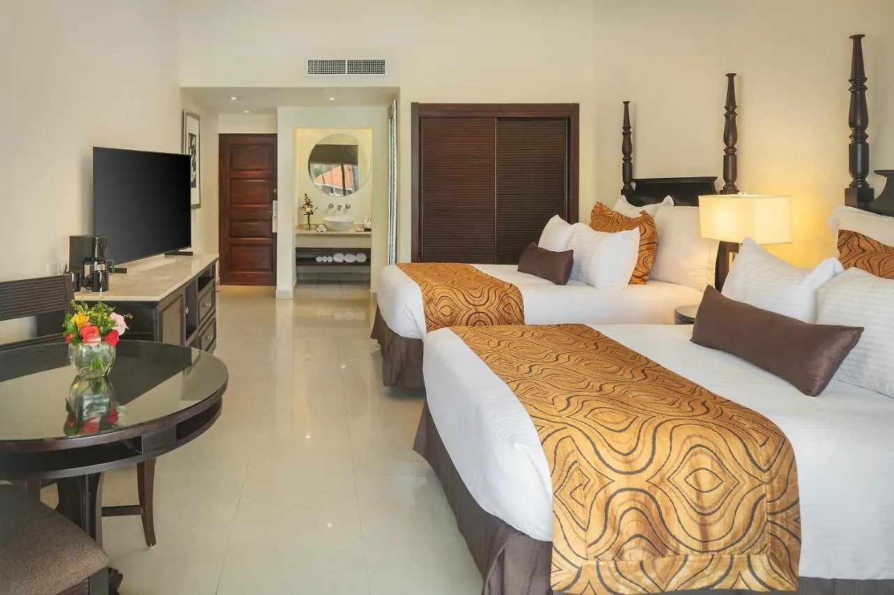 Jewel Palm Beach Punta Cana 5*,