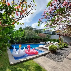 *** Resort Harmony Indonesië